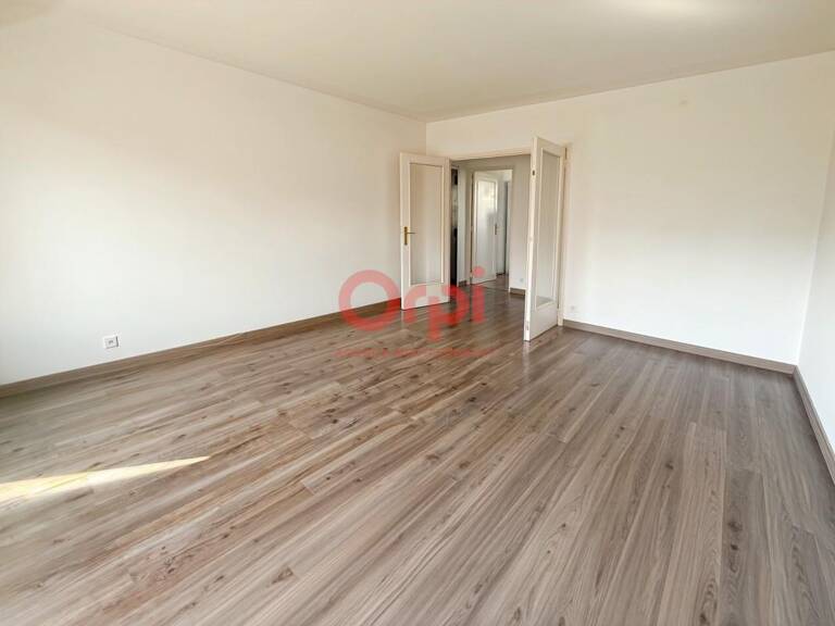 FRÉJUS PLAGE – CHARMANT T3 AVEC TERRASSE ET LOGGIA — photo 1