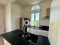 PONTCHÂTEAU – HYPER CENTRE | T4 DUPLEX 110 m² | TERRASSE PANORAMIQUE | 2 GARAGES — photo 2