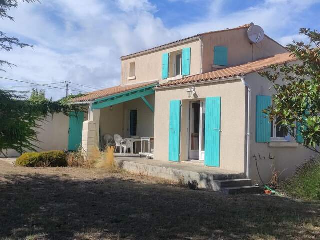 Pavillon de 1988 situé à Saint-Pierre d'Oléron — photo du bien