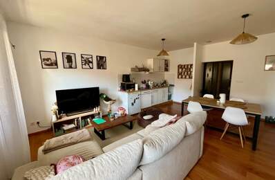 Appartement À Vendre — photo du bien