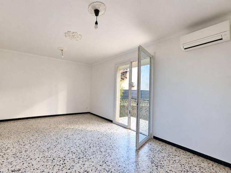 Alès – Conilhère | T4 de 92 m² avec Jardin Privatif & Terrasse — photo 1
