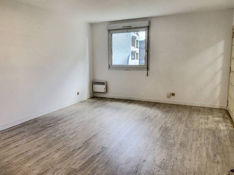 TOURS centre T2 de 58.60 m² + parking — photo 1