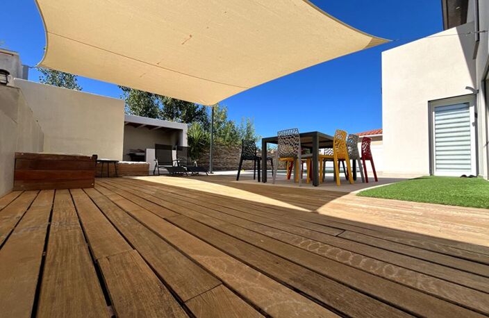 Magnifique villa de standing de 170 m²  sur un terrain 4 faces  avec piscine dans un secteur prisé — photo 3