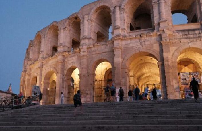 LOT MURS  IMMEUBLE POUR COMMERCE OU HABITAT A AMENAGER — photo 4