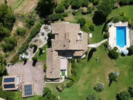 POURRIÈRES - 2 HABITATIONS, 207 M², PISCINE, GARAGE, TERRAIN 4 000 M² — photo 4