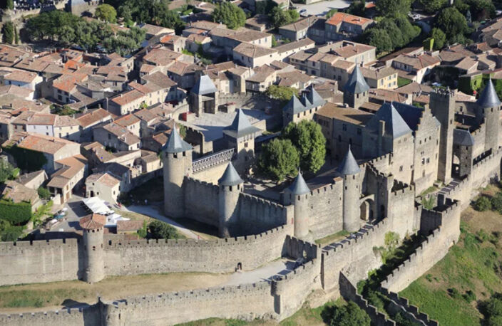 EXCEPTIONNEL !  Appartement duplex au coeur de la Cité Médiavale de Carcassonne — photo 4