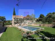 PROPRIÉTÉ DE CHARME AU COEUR DES ALPILLES - 5 SUITES  - PISCINE - JARDIN PAYSAGE DE PLUS DE 2 000 M² — photo 2