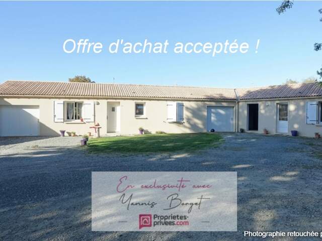Ensemble immobilier de 2 maisons louées avec garages et jardins — photo du bien
