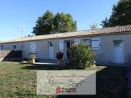 Ensemble immobilier de 2 maisons louées avec garages et jardins — photo 2