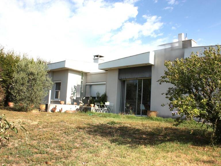 Maison Brindas T6 de195 m2 terrain individuel 1640 m² — photo 1