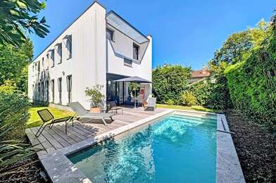 Maison 6 pièces 963000 €
