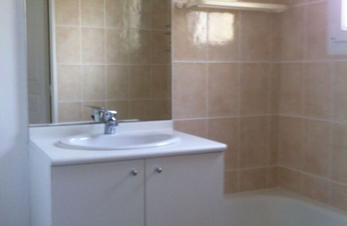 À louer, appartement 3 pièces à ELNE (66200). — photo 5