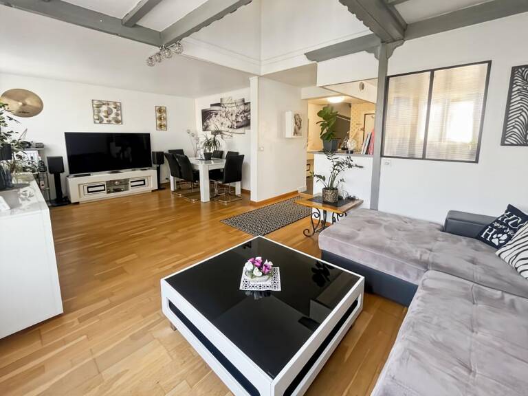 Appartement À Vendre — photo 1