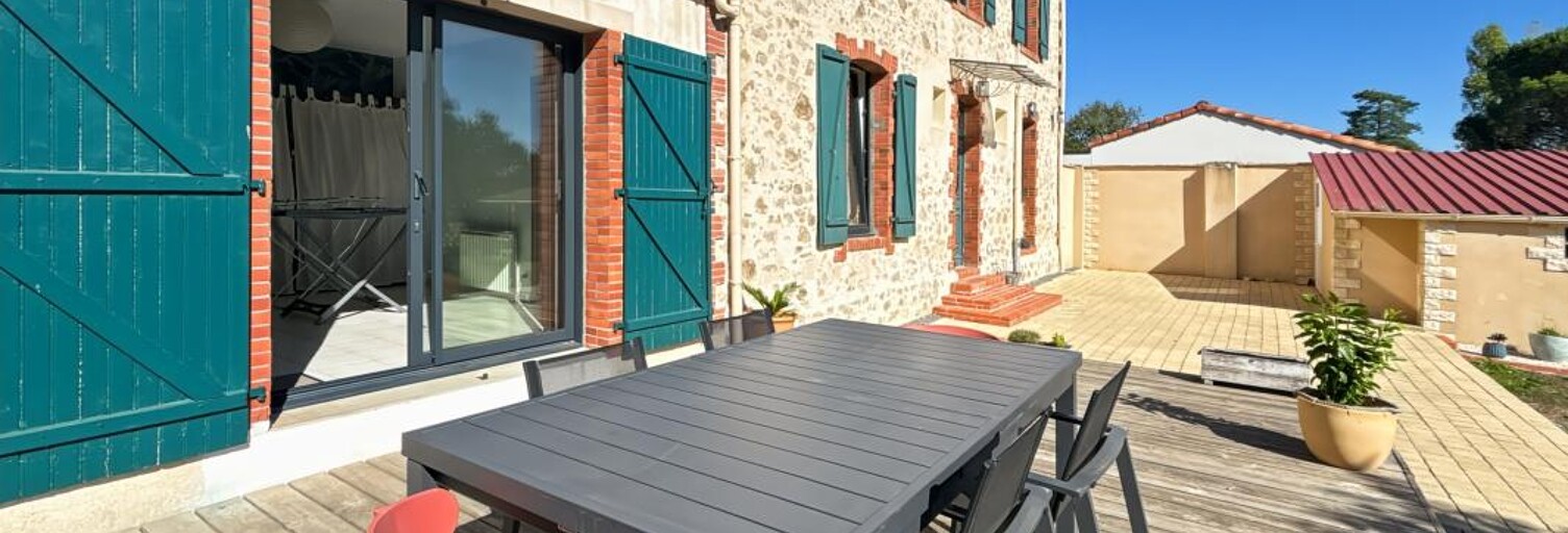 Maison 5 Pièces 160 m² à vendre à Rives-de-l'Yon (85310)