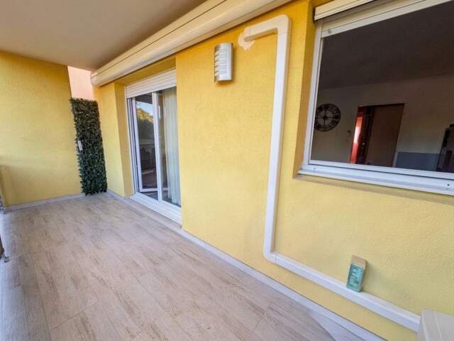 Appartement T3 63m2 Avignon dans résidence avec piscine — photo du bien