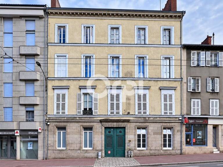 Appartement À Vendre HYPER-CENTRE DE LIMOGES – CHARME DE L’ANCIEN À DEUX PAS DE LA PLACE D’AINE — photo 1