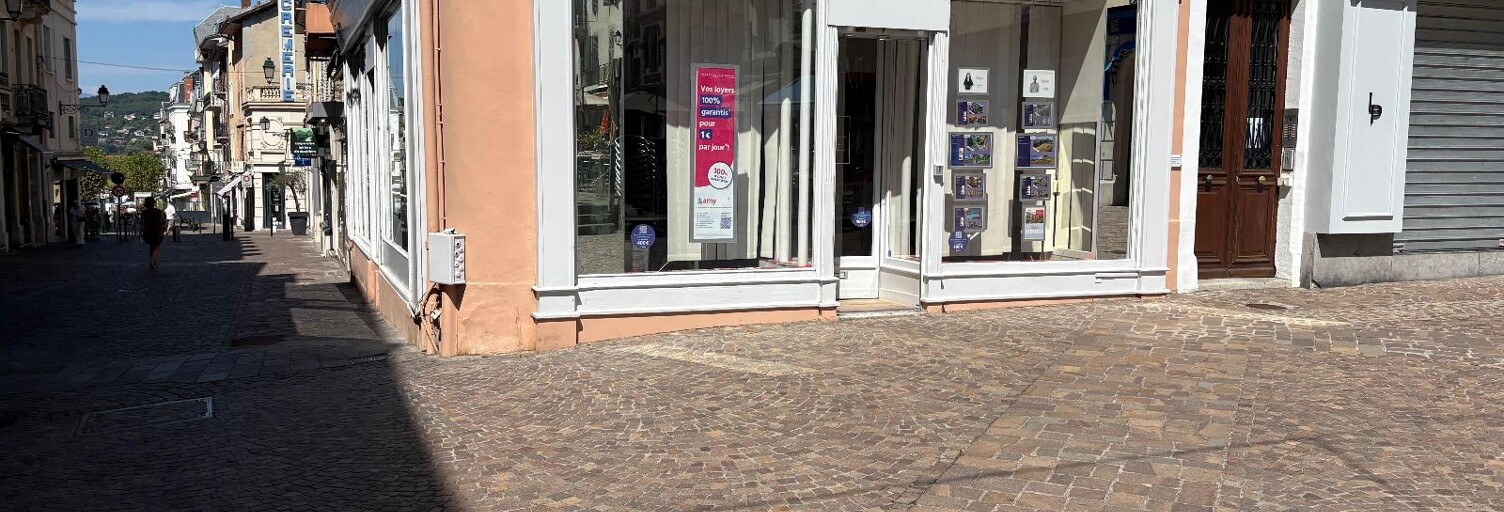 Commerce  86 m² à louer à Aix-les-Bains (73100)