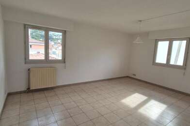 Appartement 3 pièces 850 €