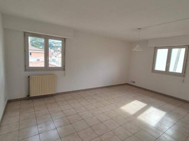 Appartement 3 pièces 65 m² à Draguignan — photo du bien
