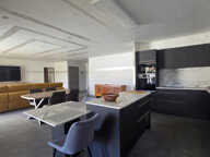 A VENDRE - CERS - VILLA PLAIN-PIED DE 172 M2 DE TYPE 5 SUR 7 — photo 4