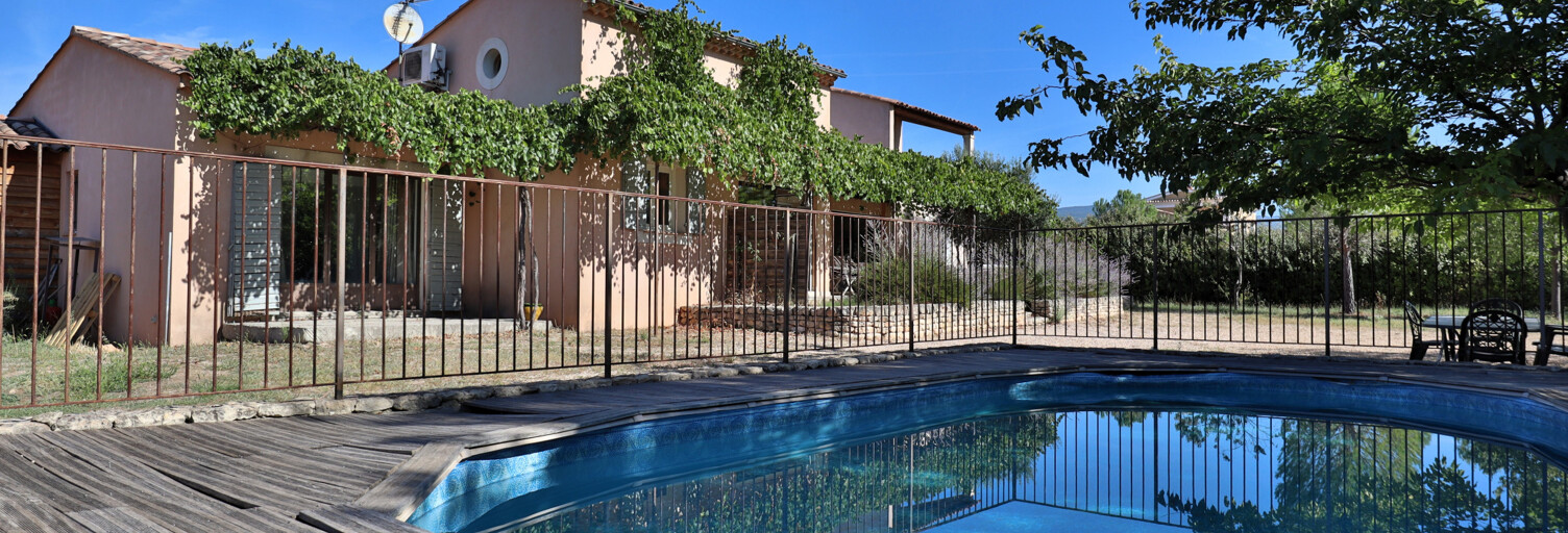 Maison 7 Pièces 195 m² à vendre à Saint-Saturnin-lès-Apt (84490)