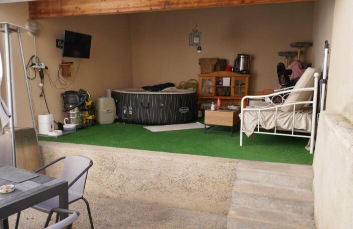 Vente appartement 3 pièces 73 m² Saint-Paul-en-Cornillon (42240) — photo 2