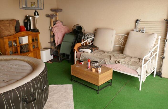 Vente appartement 3 pièces 73 m² Saint-Paul-en-Cornillon (42240) — photo 3