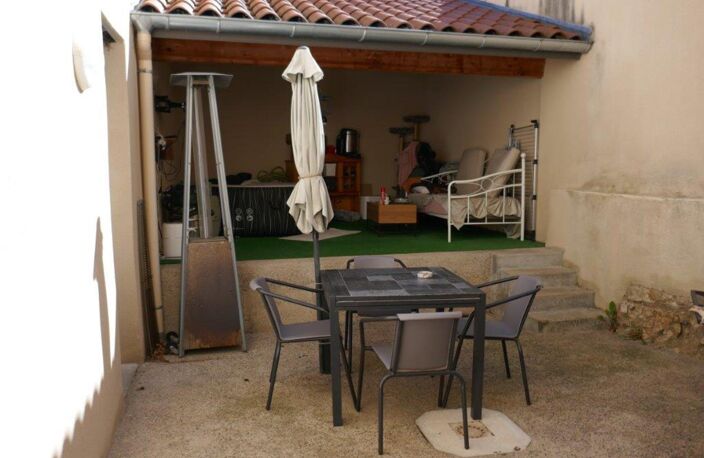Vente appartement 3 pièces 73 m² Saint-Paul-en-Cornillon (42240) — photo 5