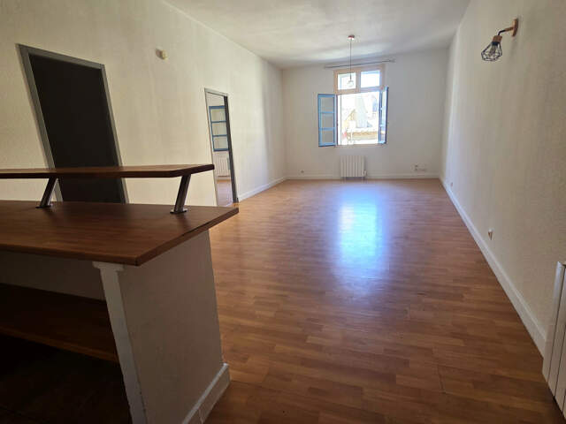 Lunel : appartement T2 de 61m2 avec cave — photo du bien