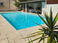 MAISON DE 190 M² /  JARDIN 730 M² + PISCINE + DEPENDANCE DE — photo 2