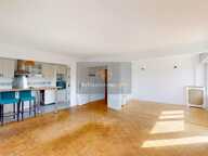 Magnifique Appartement Familial de 5 pièces avec 3 chambres, cave et balcon — photo 3