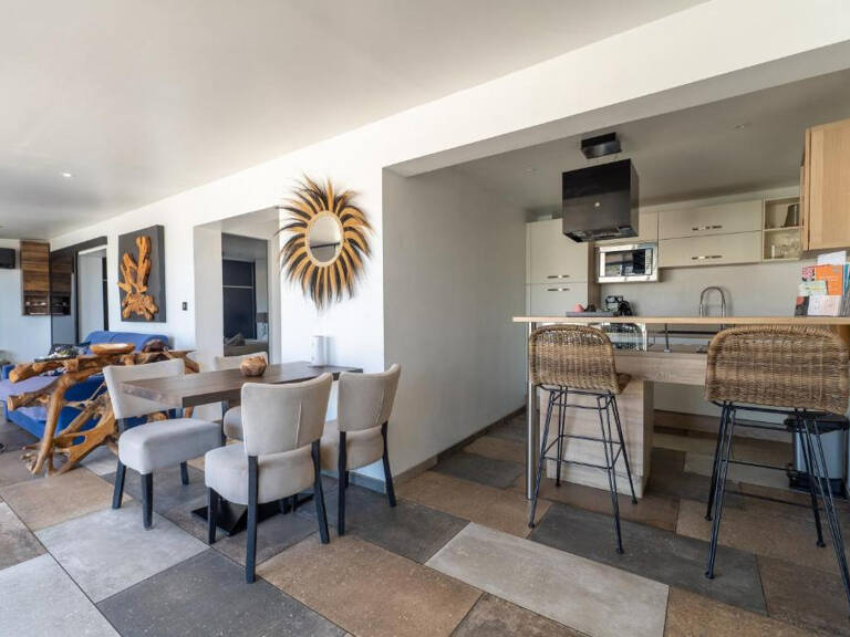 Superbe appartement T2 vue mer Port de Carry — photo 1