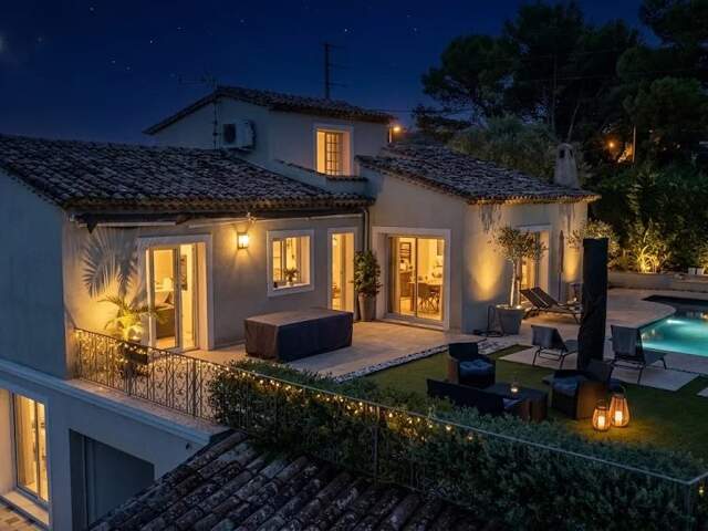 Villa située dans domaine à Tournamy, Piscine et magnifique vue sur l'ésterel — photo du bien