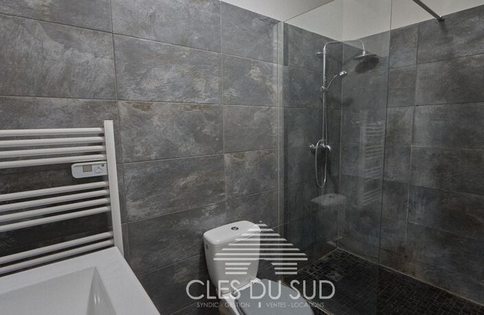 Vente appartement Toulon rénové proche université — photo 3
