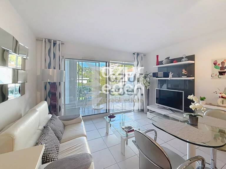 Cannes - Palm Beach 2P avec vaste terrasse — photo 1