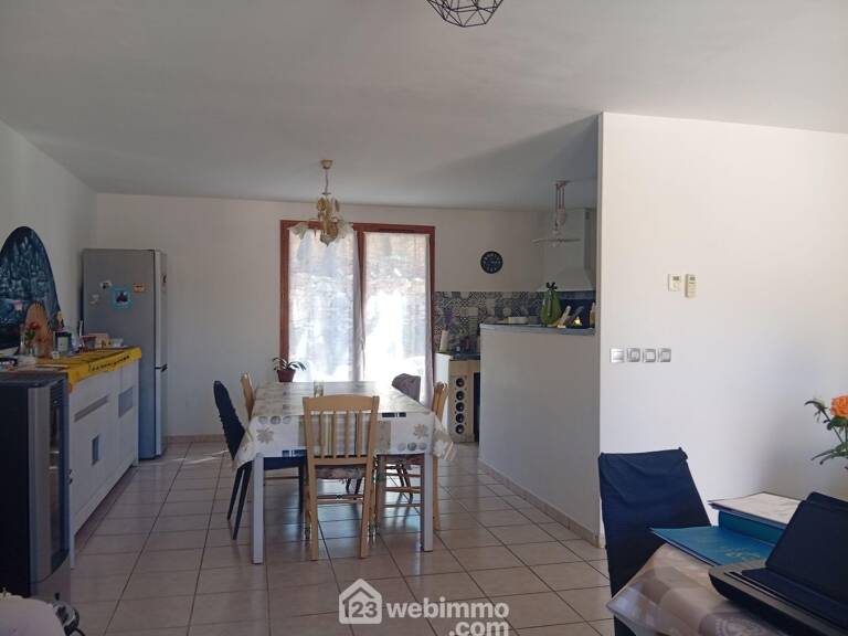 Villas - 84.85m² - Cabasse — photo 1