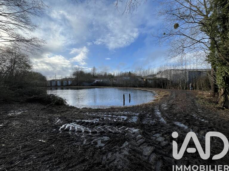 Vente Terrain 18 955 m&sup2; — photo 1