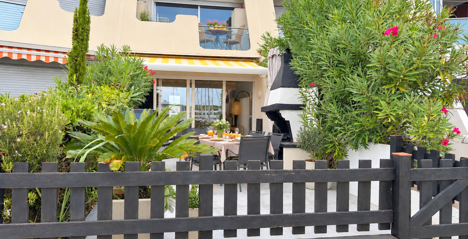 Belle marina en duplex avec grande terrasse de 50 m2 en fron — photo 1