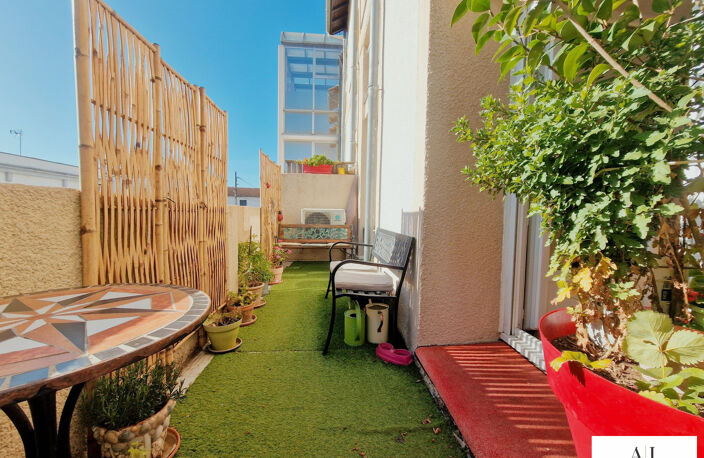 APPARTEMENT F4 LUMINEUX + BALCON + PARKING — photo 2
