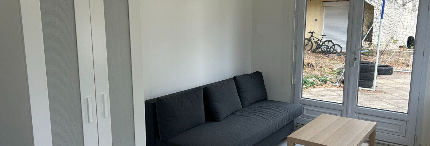 Appartement 1 Pièce 17 m² à louer à Saint-Genis-Laval (69230)