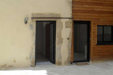 Appartement 5 pièces 996 €