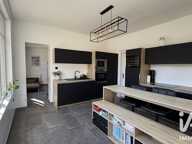 Vente Maison/villa 7 pièces — photo 2