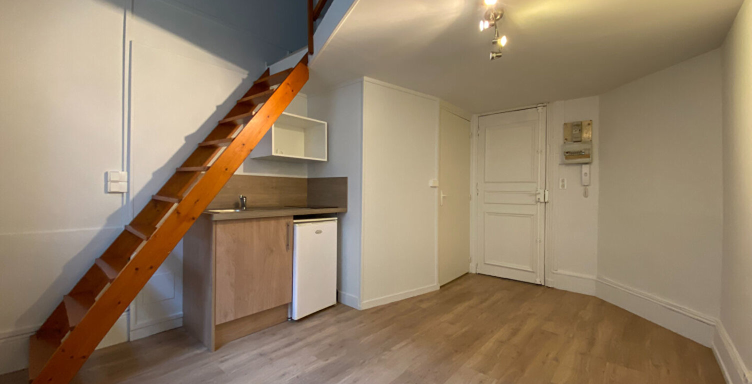 Studio ROUEN - 22.90 m2 au sol - Référence : 3176-010 — photo 1
