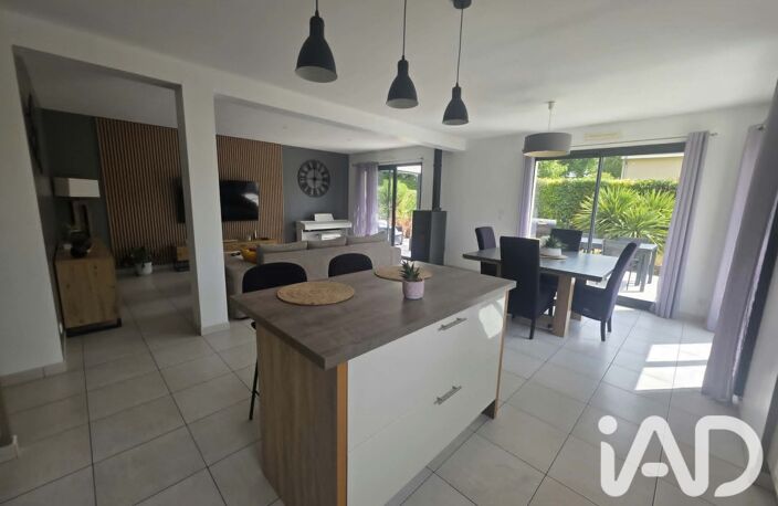 Vente Maison/villa 5 pièces — photo 2