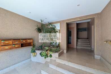 Appartement 4 pièces 255000 €