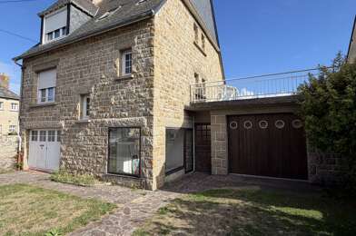 Maison 5 pièces 911760 €