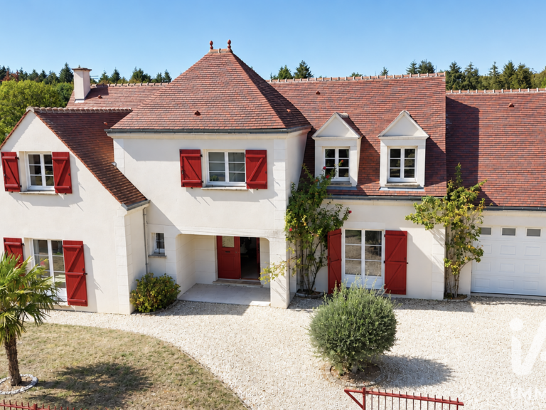 Vente Maison/villa 9 pièces — photo 1