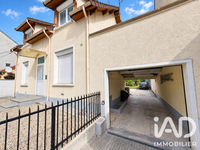 Vente Immeuble 130 m&sup2; — photo du bien