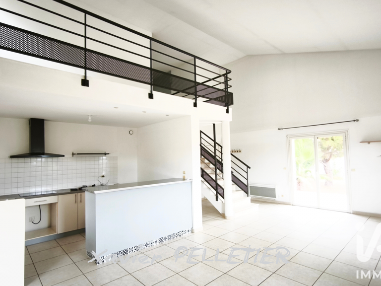 Vente Maison/villa 4 pièces — photo 1