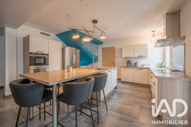 Maison 8 pièces 569000 €